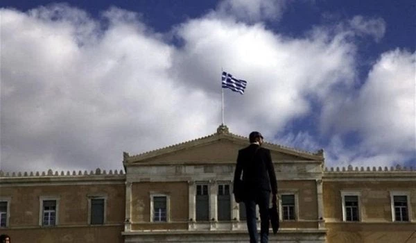 Καμπανάκι ΙΟΒΕ για τις γεννήσεις: Κάθετη πτώση λόγω… κρίσης